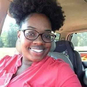 Meet your Posher, Clarrisa